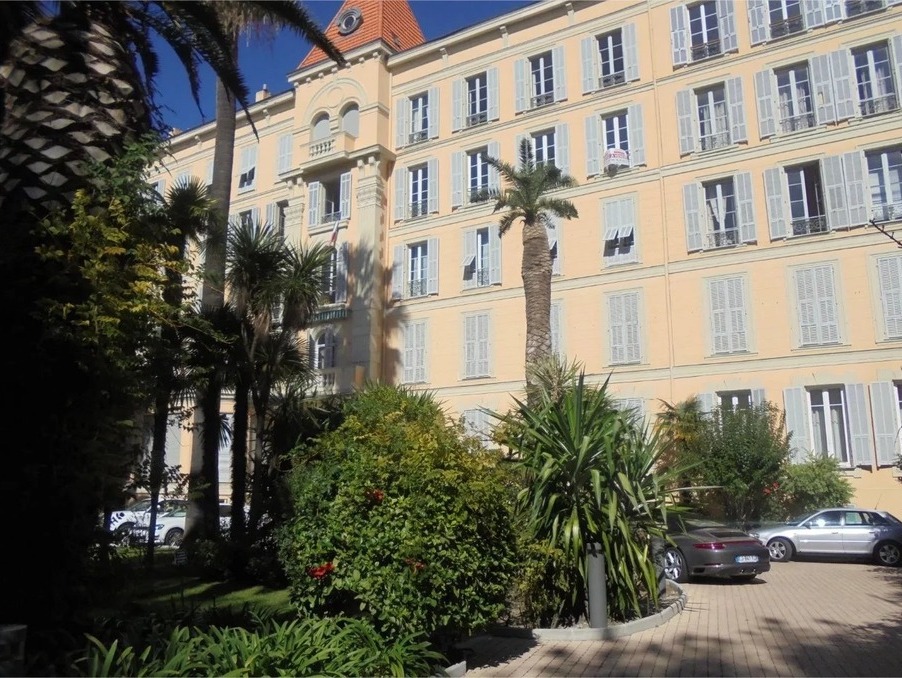 Vente Appartement Nice  750 000 €