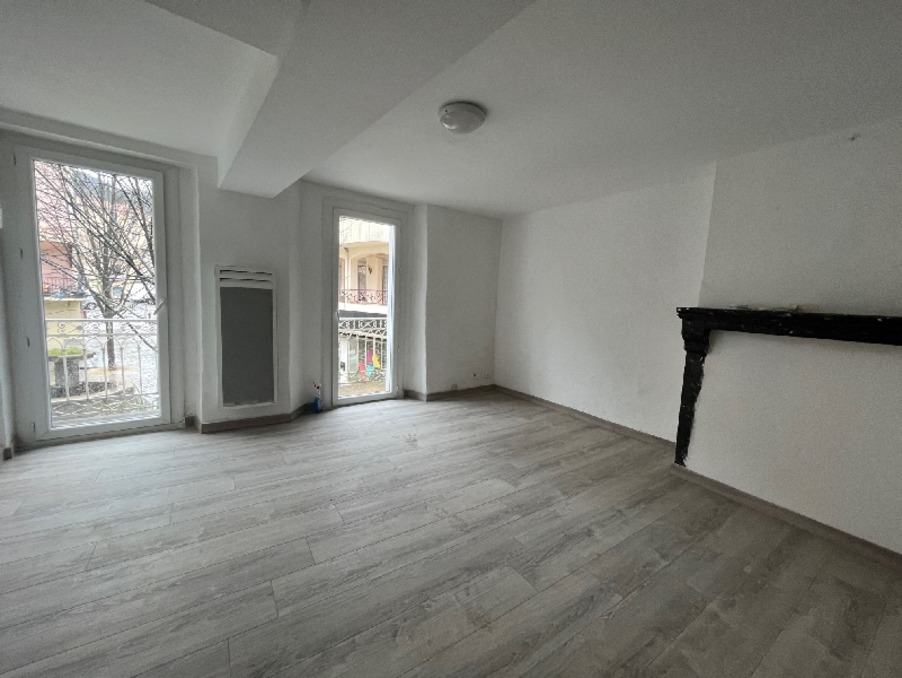 Location Appartement Le Vigan  396 €