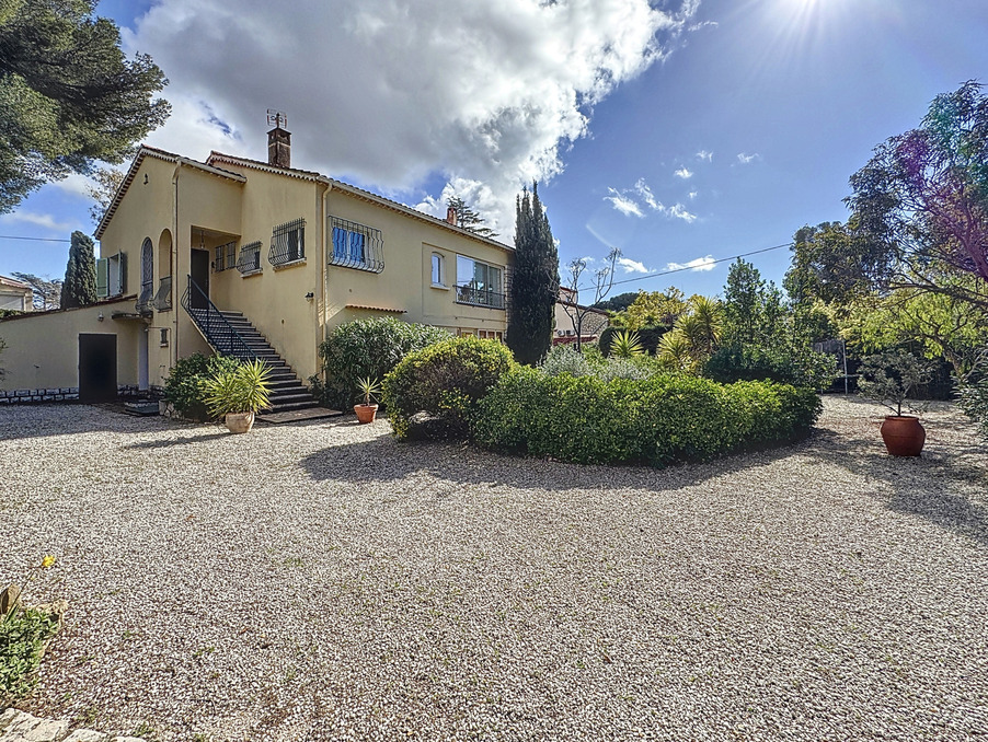 Vente Maison Six-Fours-les-Plages 1 245 000 €