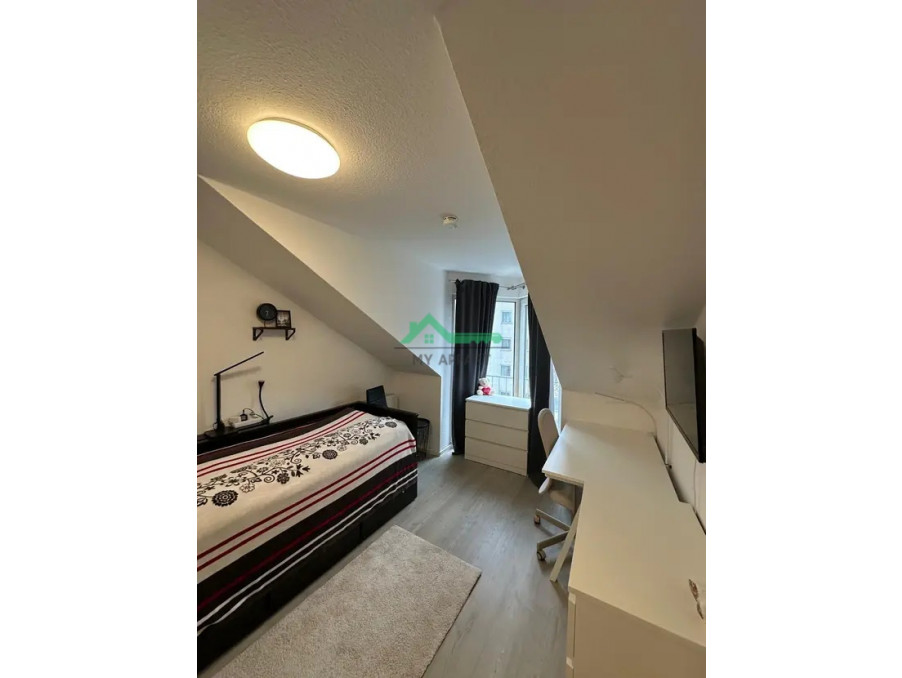 Location Appartement PARIS 16EME ARRONDISSEMENT  840 €