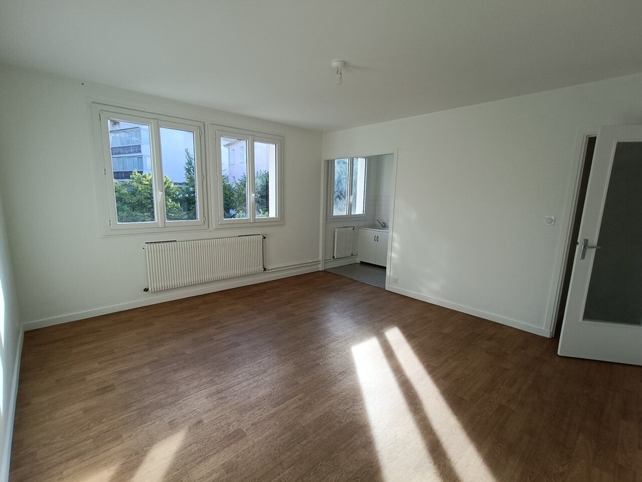 Location Appartement Clermont Ferrand  425 €