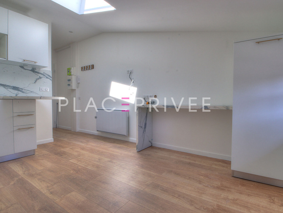 Location Appartement Nancy  410 €