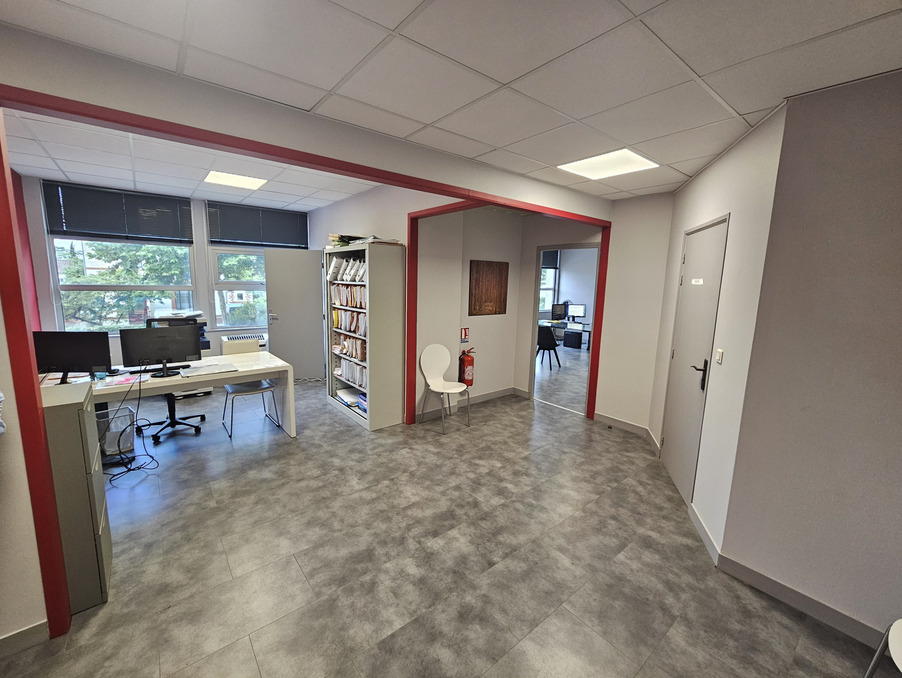 Vente Local Saintes  128 400 €