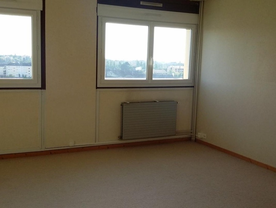Location Appartement Angers  575 €