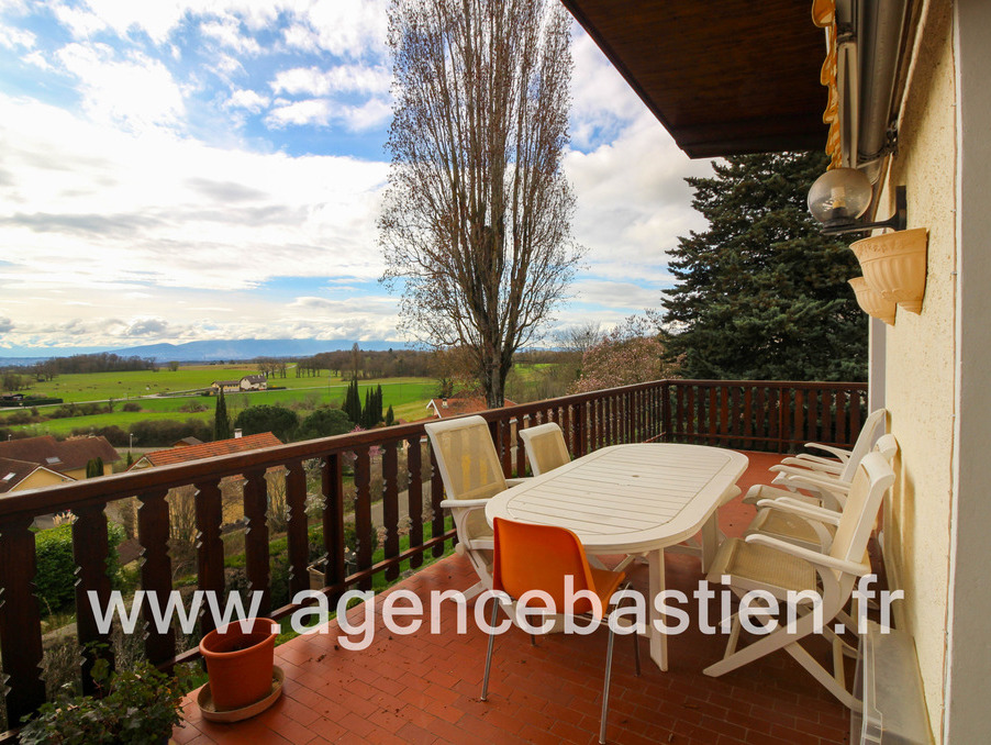 Vente Maison Grilly  899 600 €