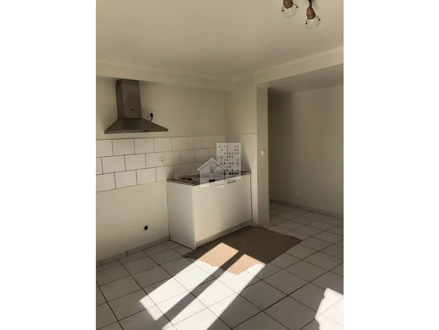 Location Appartement Montataire  680 €
