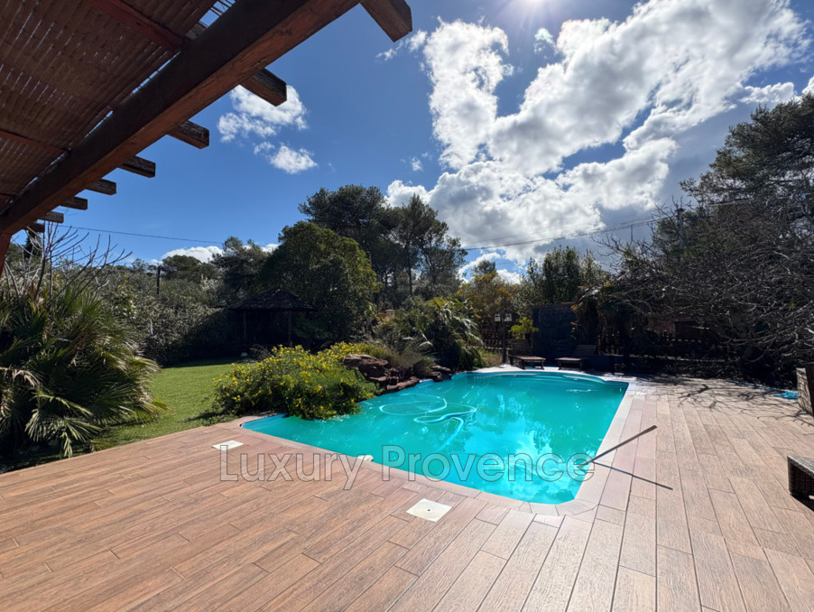 Vente Maison Fuveau  595 000 €