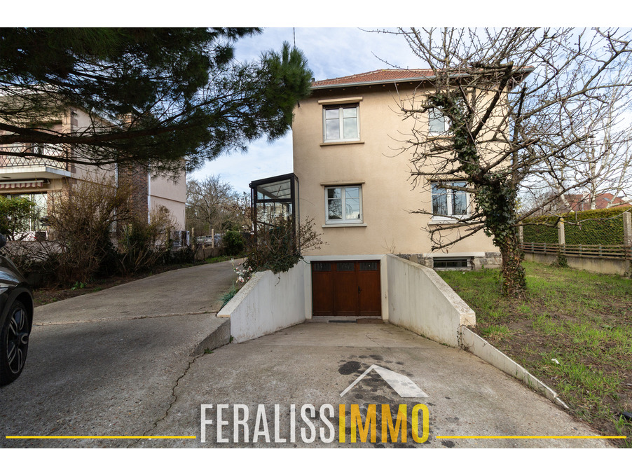 Vente Maison Éragny  499 900 €