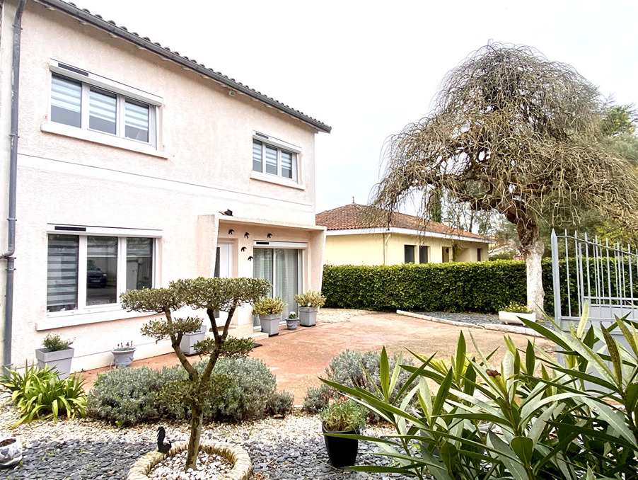 Vente Maison Bassens  285 000 €