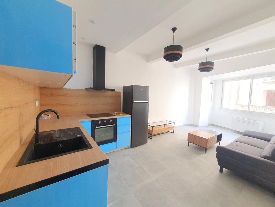 Location Appartement BEZIERS  520 €