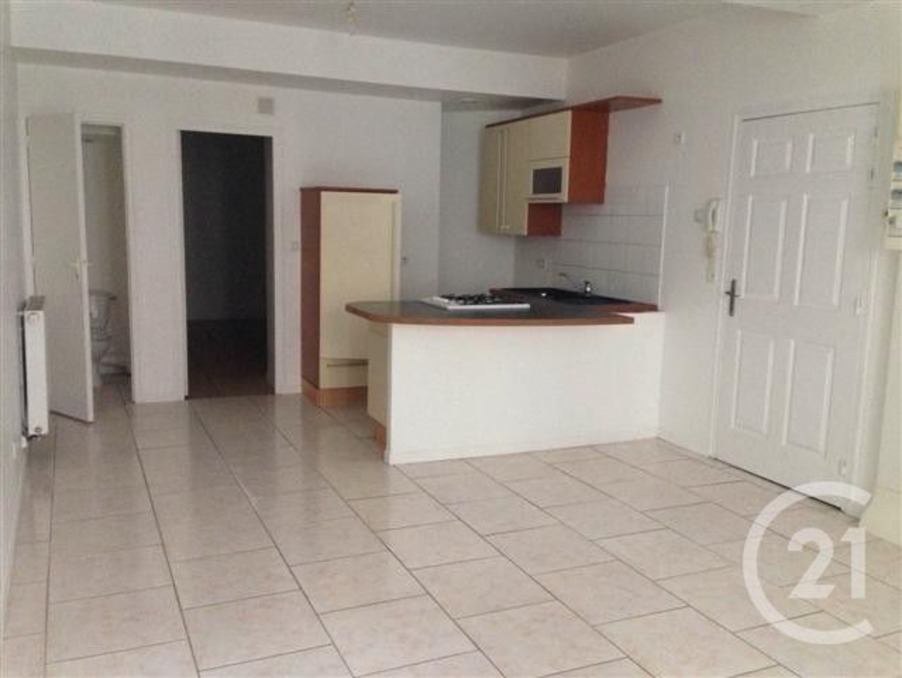 Location Appartement Bar sur aube  360 €