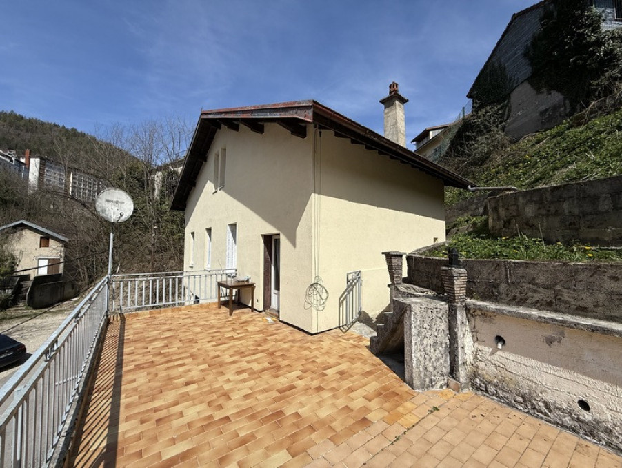 Vente Maison Saint-Claude  143 000 €