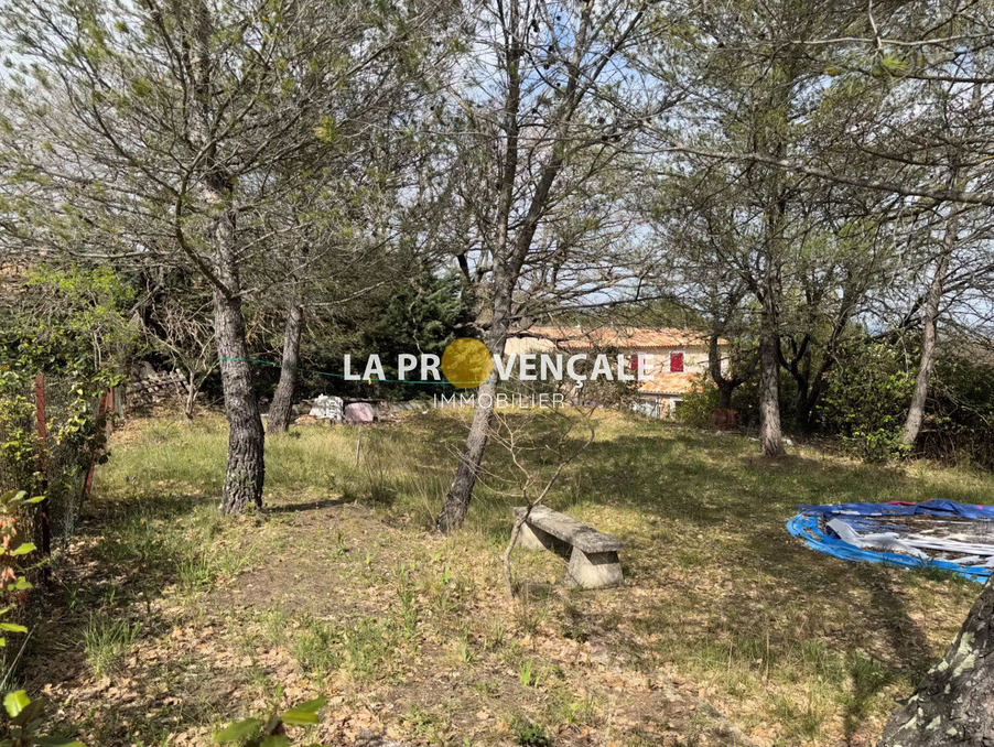 Vente Terrain Gréasque  262 000 €