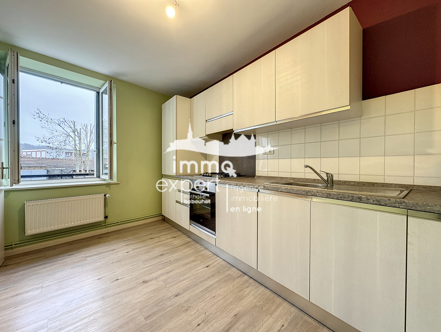 Location Appartement Mirecourt  376 €