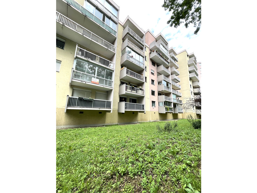 Vente Appartement Échirolles  184 000 €