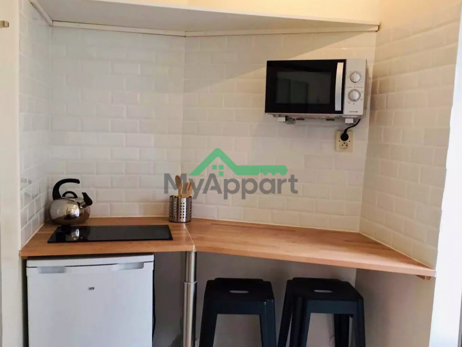 Location Appartement VIROFLAY  800 €