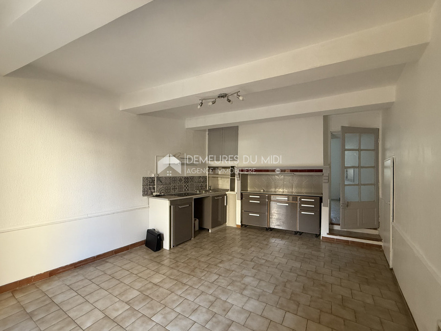 Location Appartement Vic-le-Fesq  455 €
