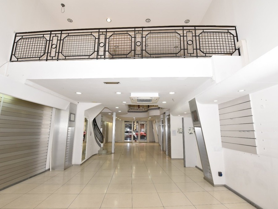 Location Local BEZIERS 2 500 €