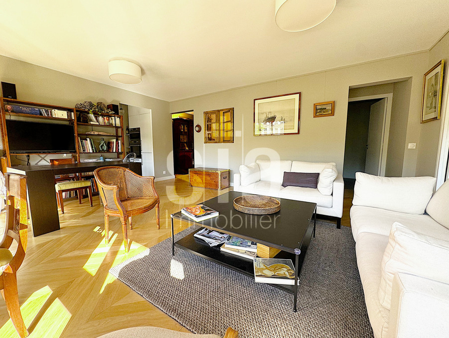 Vente Appartement Paris  780 000 €