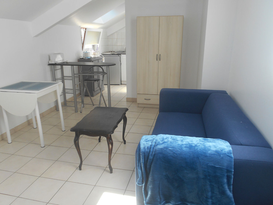 Location Appartement Massy  650 €