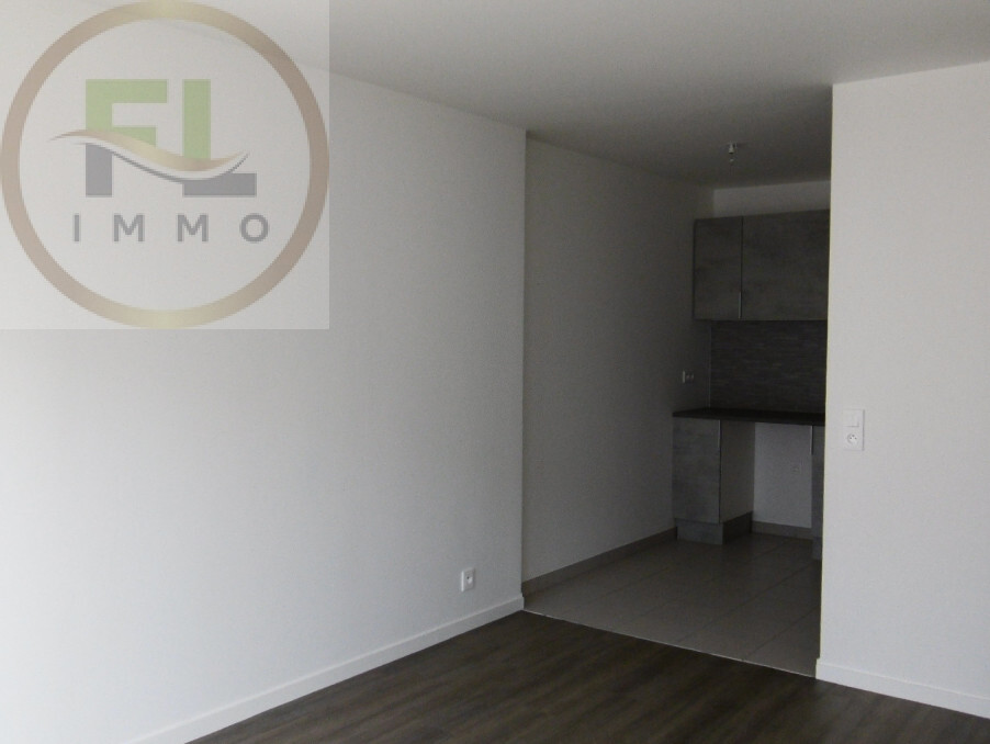 Location Appartement ACHERES  880 €