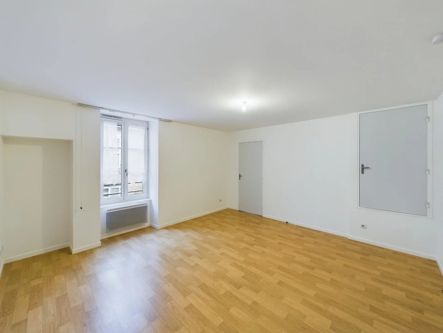 Location Appartement Saulieu  340 €