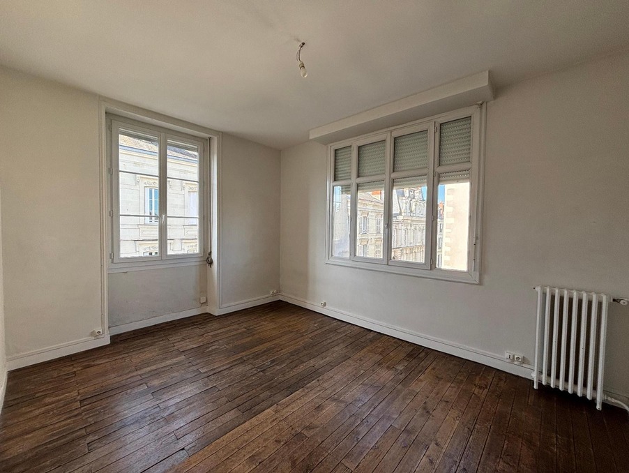 Location Appartement ANGERS  621 €