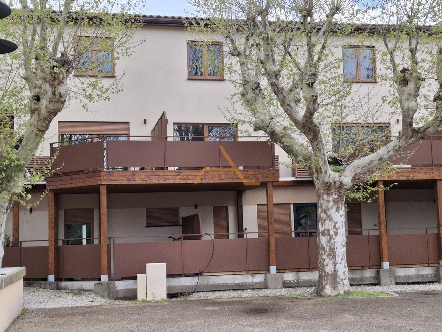 Location Appartement LE POET LAVAL  795 €
