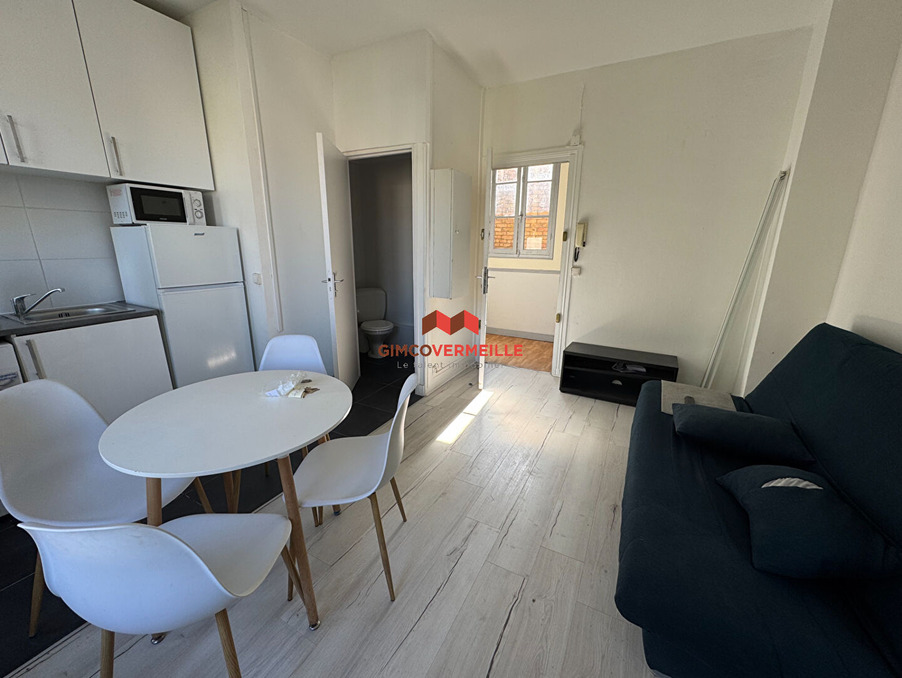 Location Appartement Nanterre  958 €