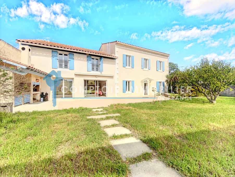Vente Maison Montfrin  472 500 €