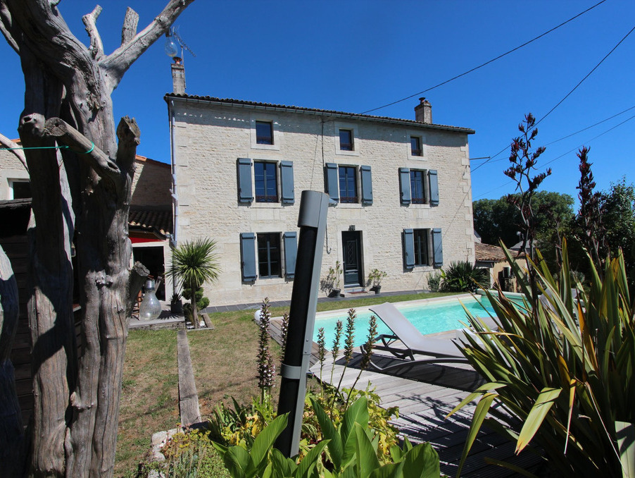Vente Maison Échiré  436 000 €