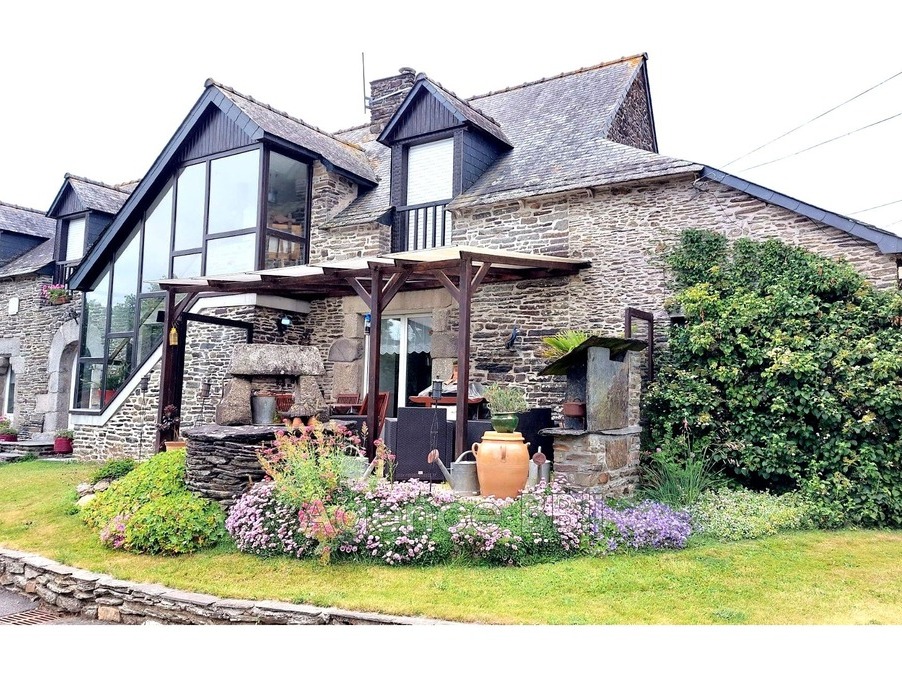 Vente Maison Saint-Igeaux  296 800 €