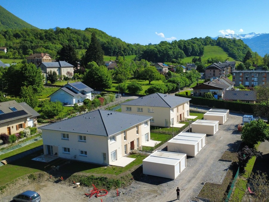 Vente Neuf GRESY SUR ISERE  244 857 €