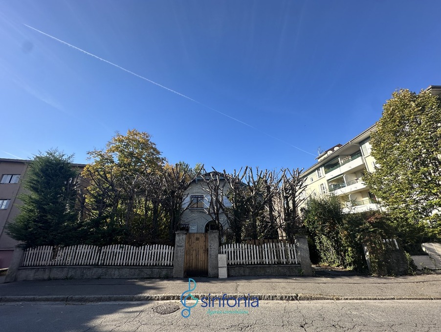 Vente Maison VILLE LA GRAND  890 000 €