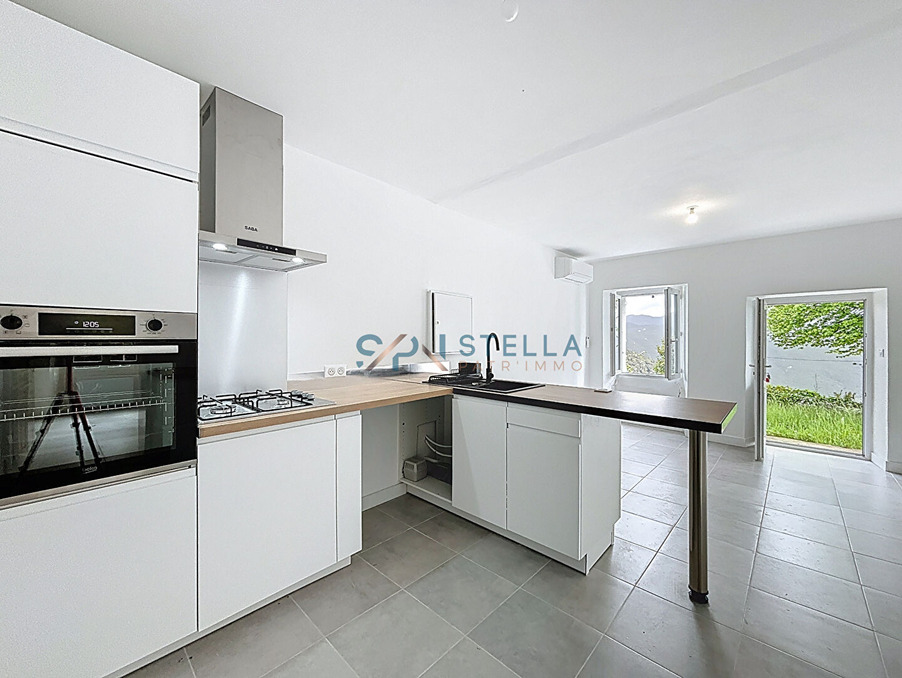 Location Maison Carbuccia  790 €