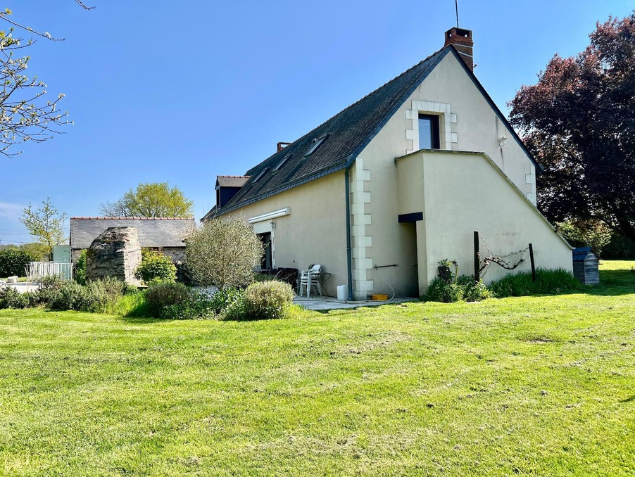 Vente Maison ECOUFLANT  733 000 €