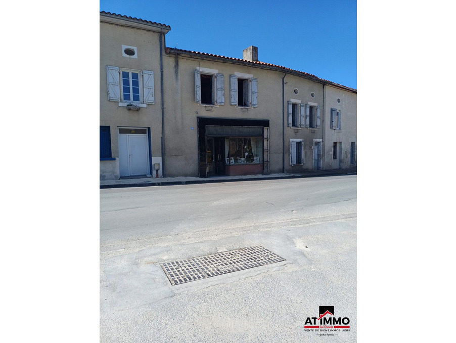 Vente Maison Montboyer 66 500 €