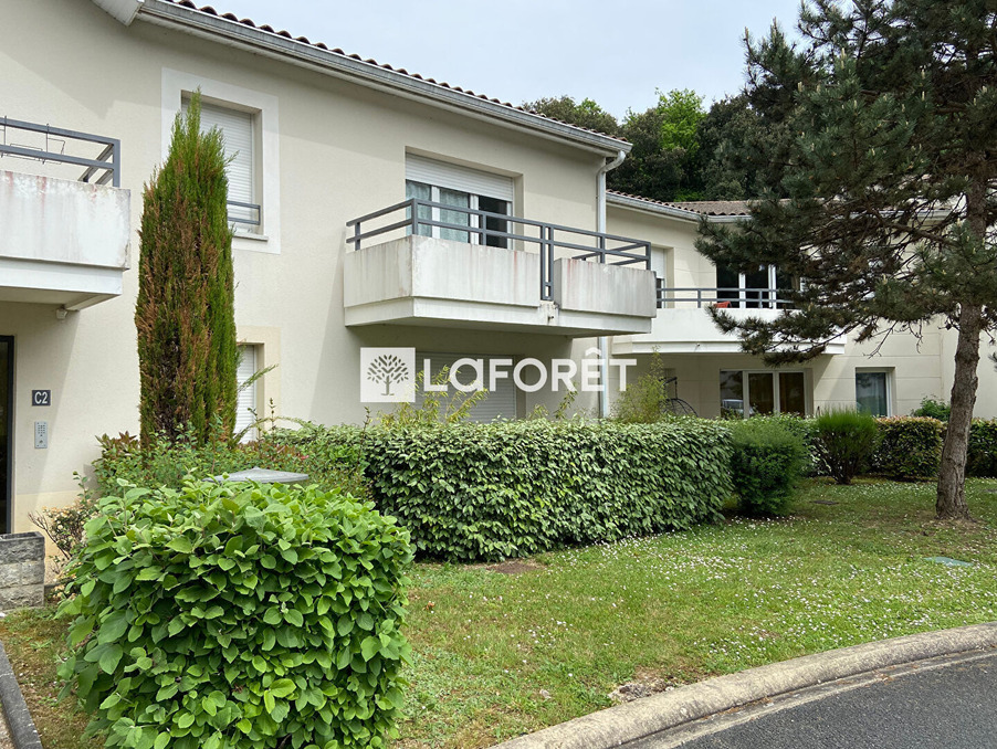 Location Appartement Cognac  580 €