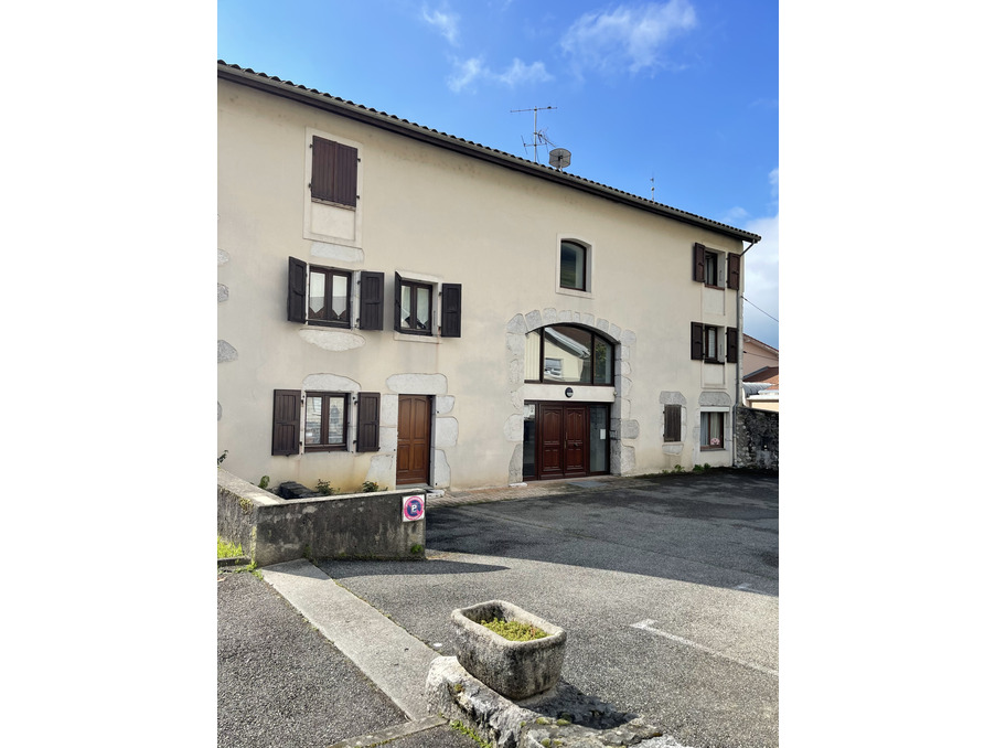 Location Appartement Claix 1 065 €