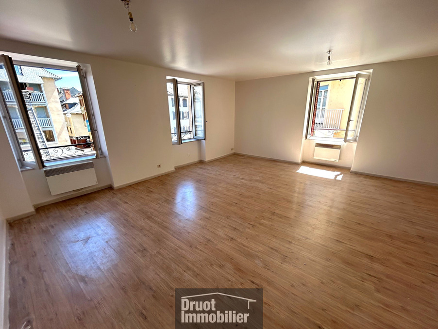 Location Appartement Espalion  485 €