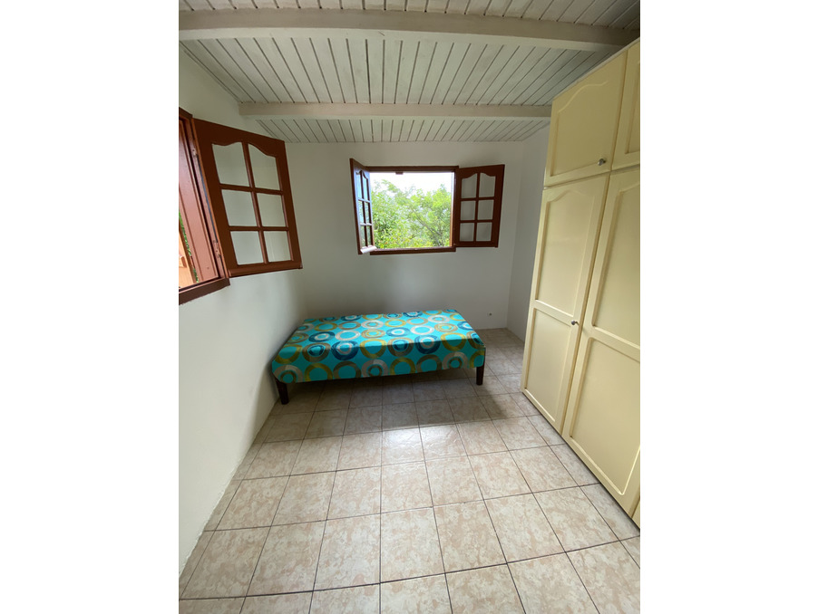 Location Maison Gosier  890 €