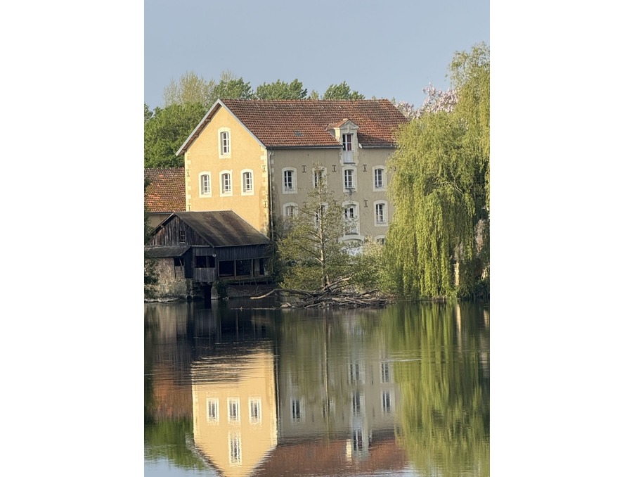 Vente Maison La Chartre sur le Loir  750 000 €