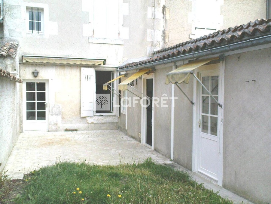 Location Maison Cognac  930 €