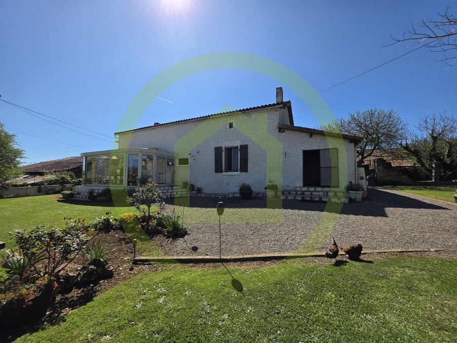 Vente Maison CELLEFROUIN  185 000 €