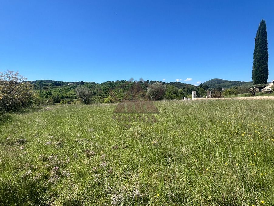 Vente Terrain Saint bres 66 000 €