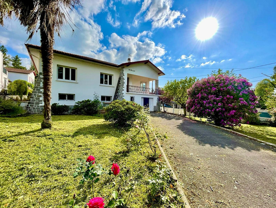 Vente Maison Cambo les bains  599 000 €