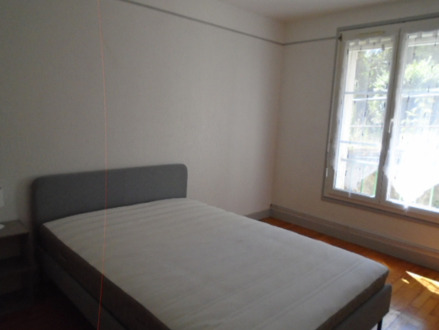 Location Appartement Le creusot  310 €