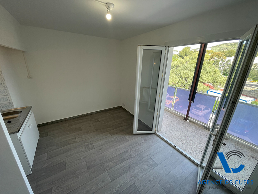 Vente Appartement Hyeres 76 000 €