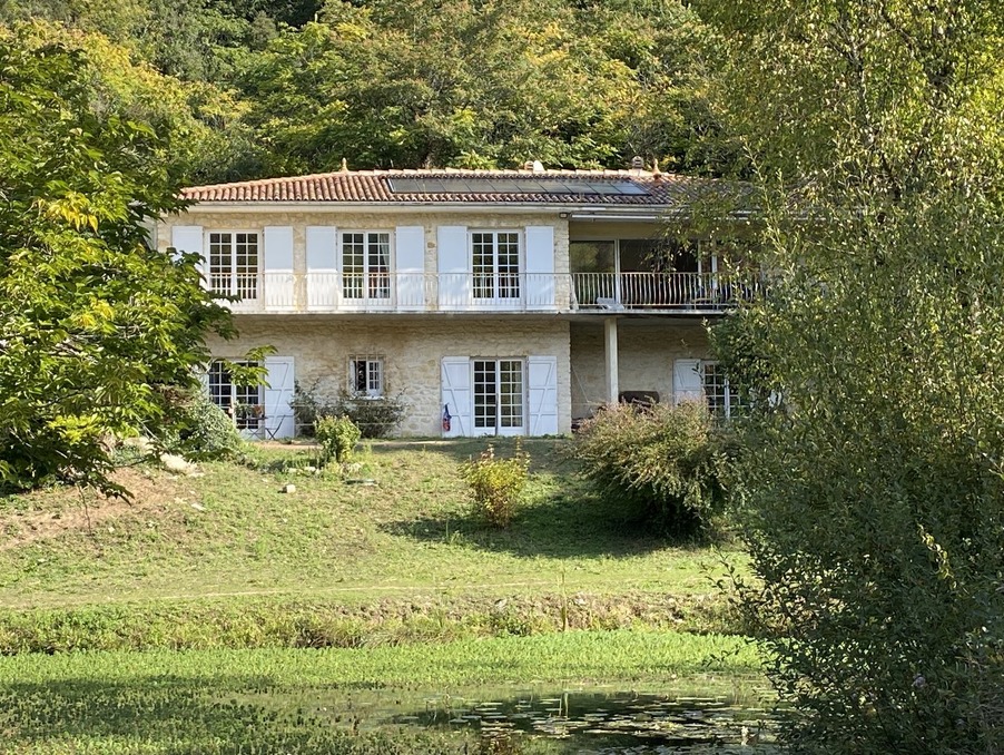 Vente Maison ANGOULEME  529 000 €