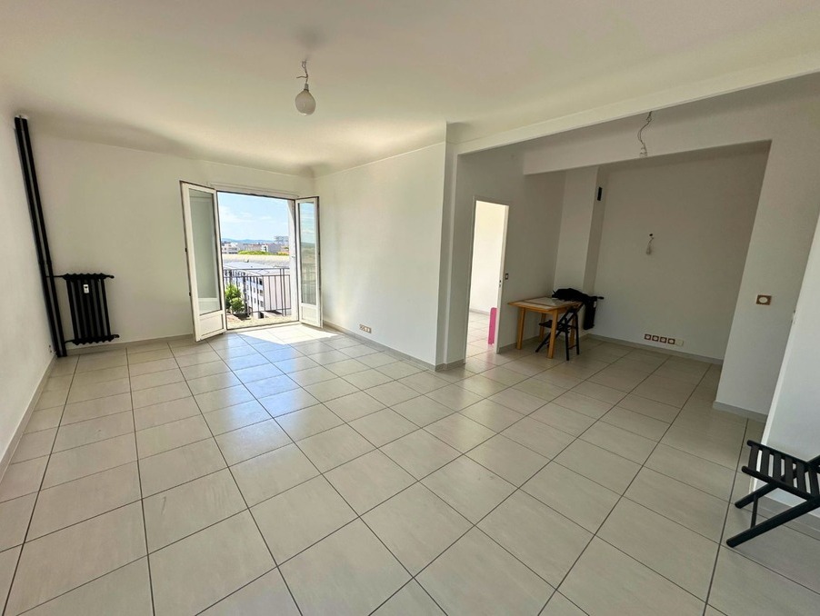 Vente Appartement NIMES  149 000 €